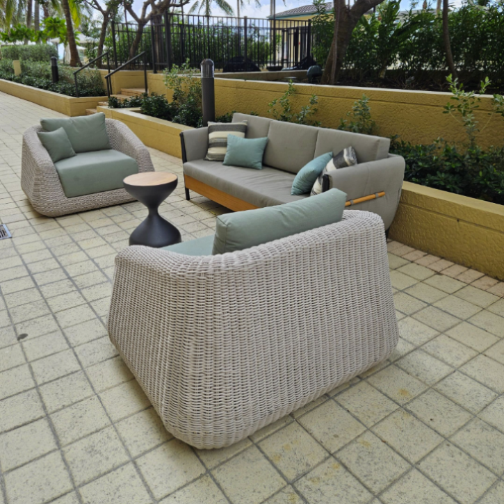 Lounge Chair - SGR