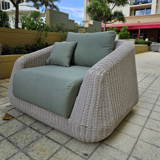 Lounge Chair - SGR