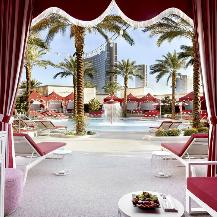 Biscayne Sun Lounger [Sled Leg]