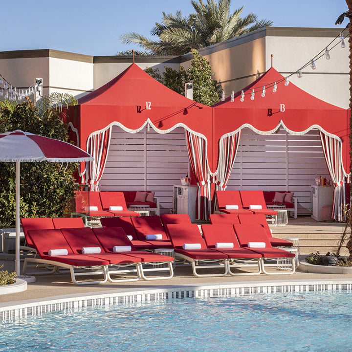 Biscayne Sun Lounger [Sled Leg]