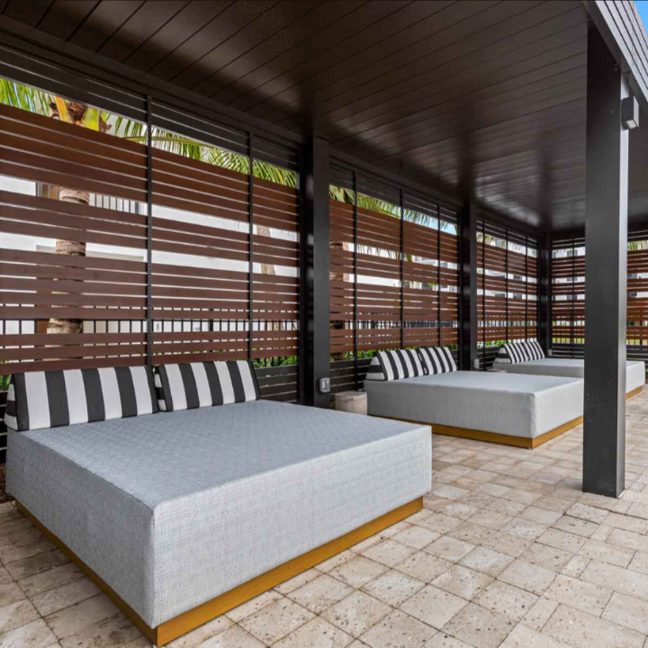 Rain Daybed