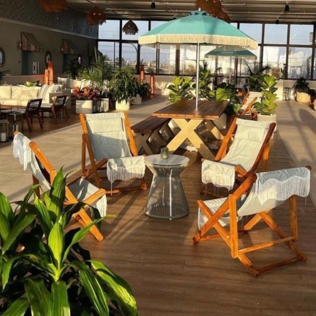 Gallery-IMG_BRIOSIDETable