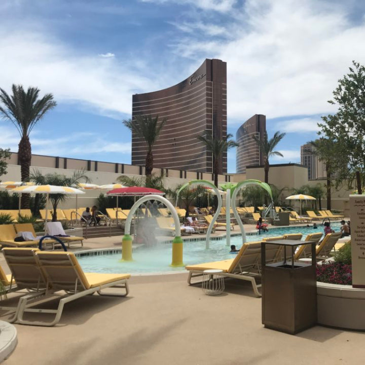 Biscayne Sun Lounger [Sled Leg]