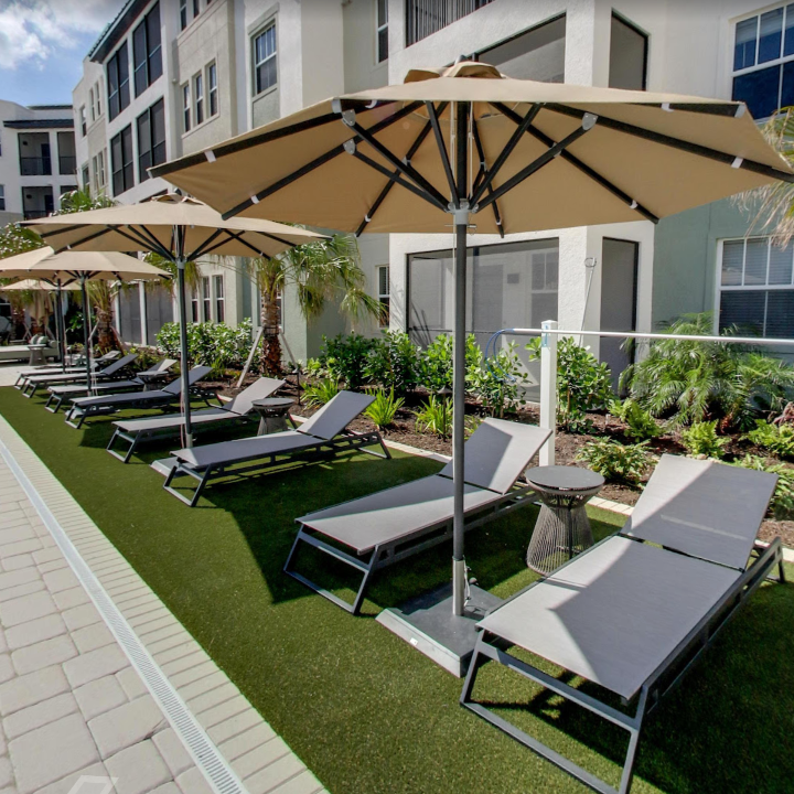 Umbrella Base w Wheels [2.0]